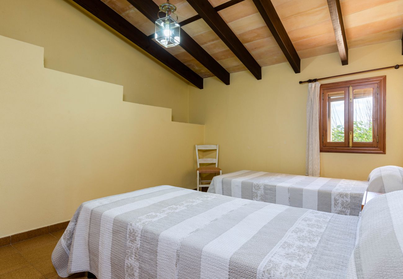 Villa in Petra - Cozy villa with private pool and barbecue in Mallorca center, Yourhouse Son Bosquer