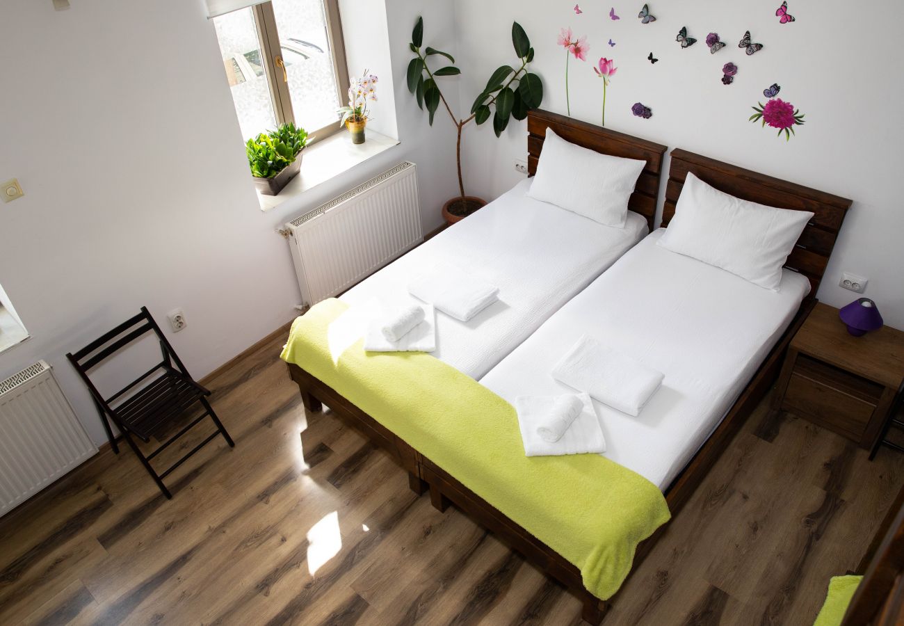 Apartment in Oradea - Harmony House Comfortable Apartment in the Center of Oradea