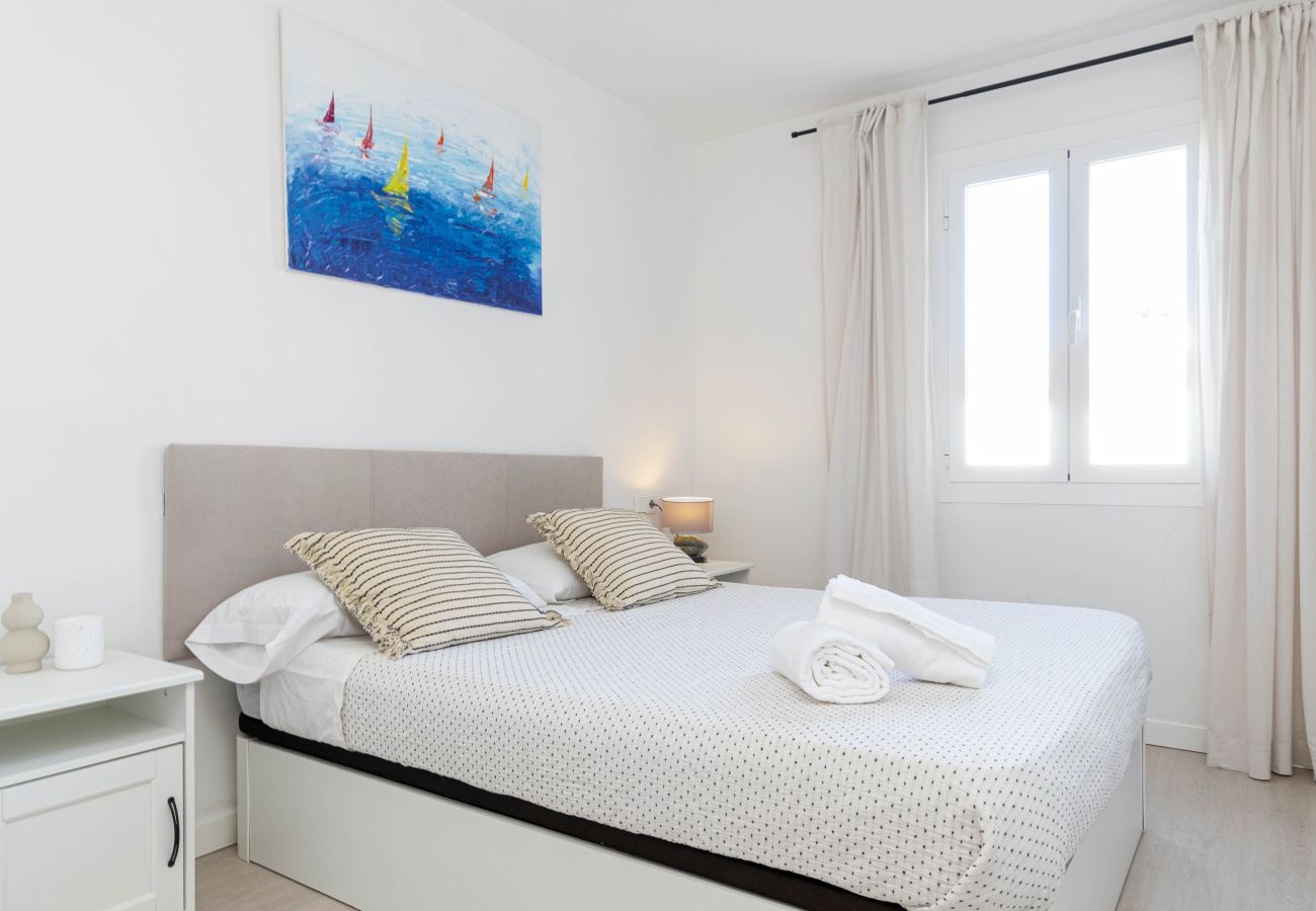 Apartment in Port de Pollença - YourHouse Llimonera, beach apartment in Puerto de Pollença
