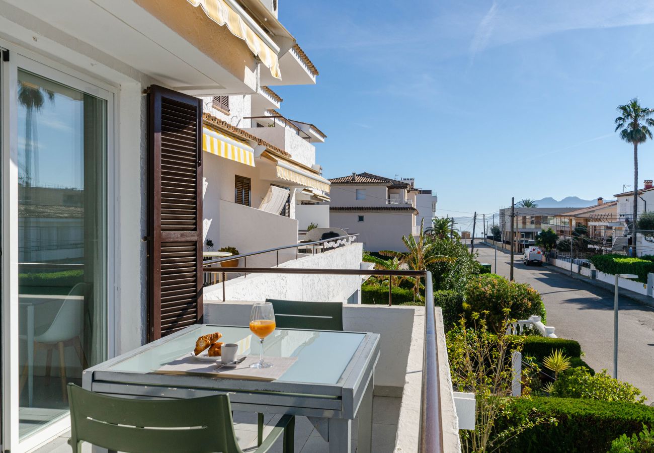 Apartment in Port de Pollença - YourHouse Llimonera, beach apartment in Puerto de Pollença