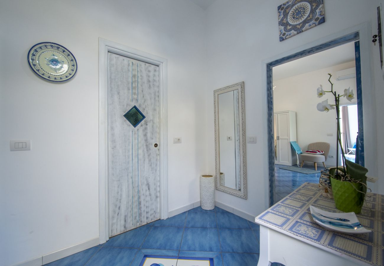 House in Praiano - Il Profumo dei Fiori Suite - Panoramic suite on Capri and Positano