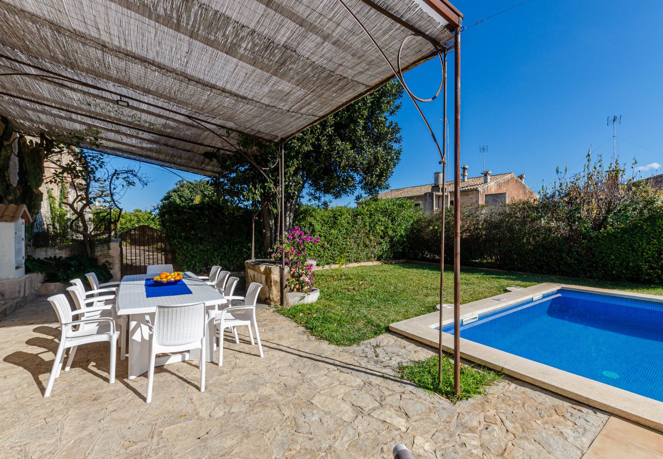 House in Llubi - YourHouse Can Bombarda, spacious villa with private pool