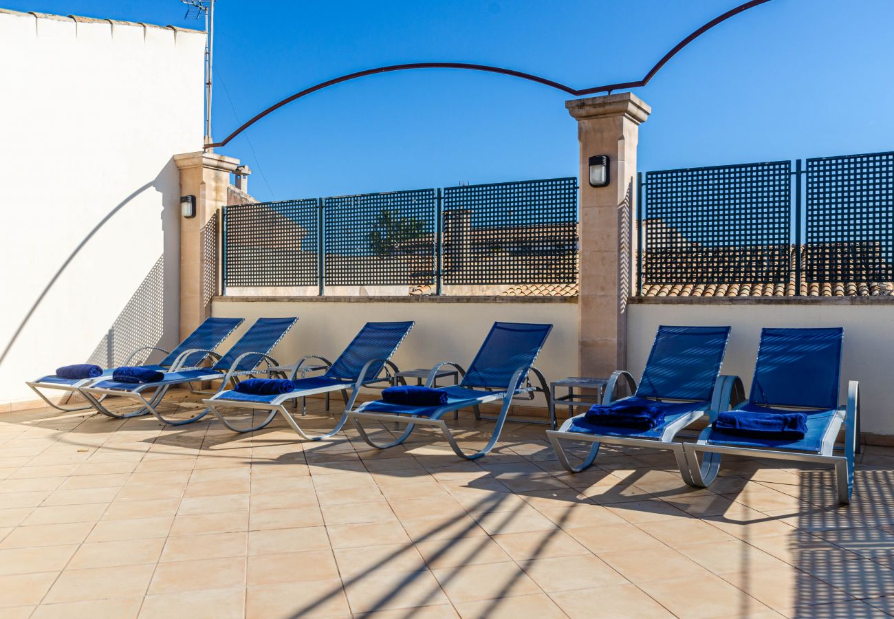 House in Llubi - YourHouse Can Bombarda, spacious villa with private pool