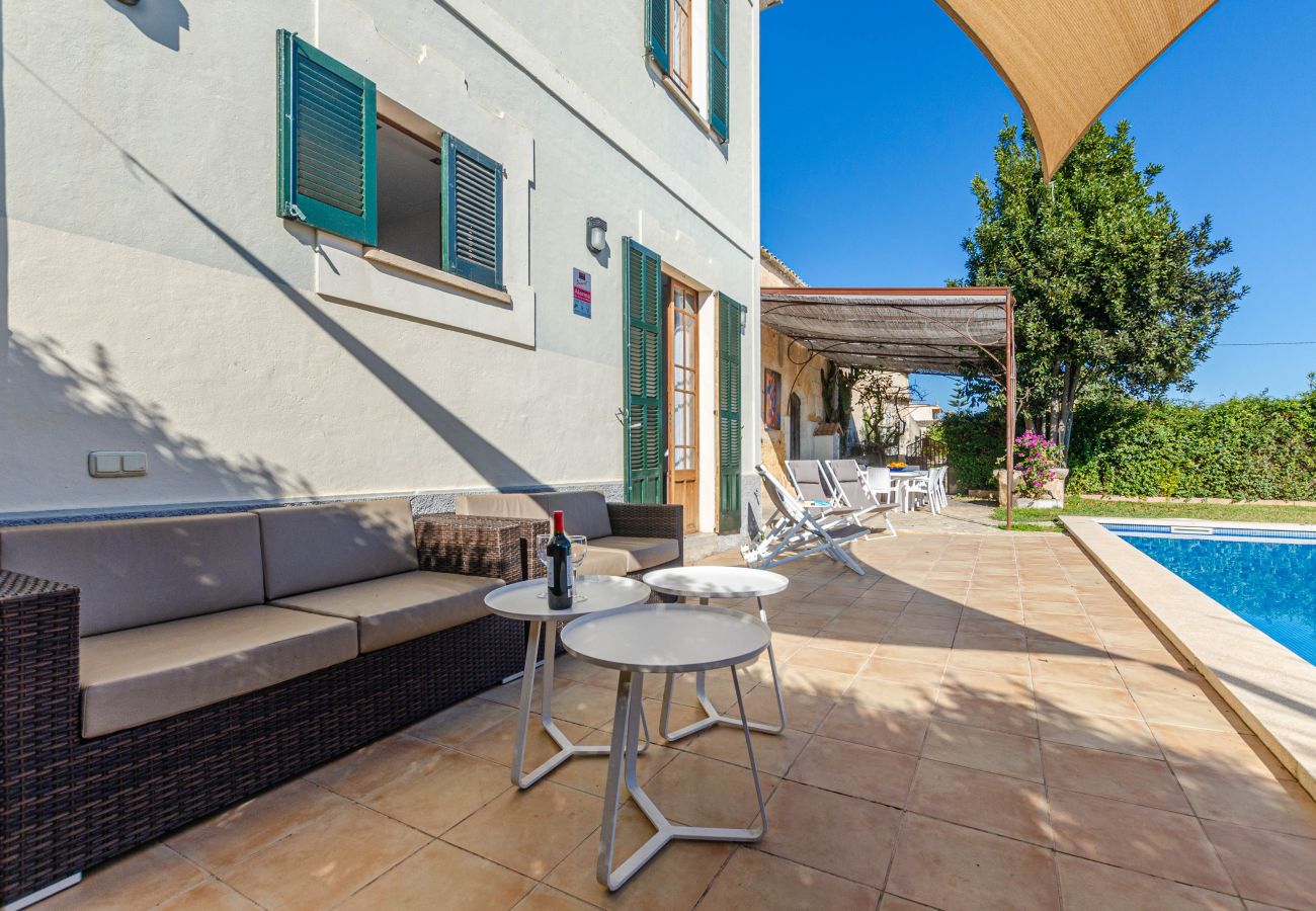 House in Llubi - YourHouse Can Bombarda, spacious villa with private pool