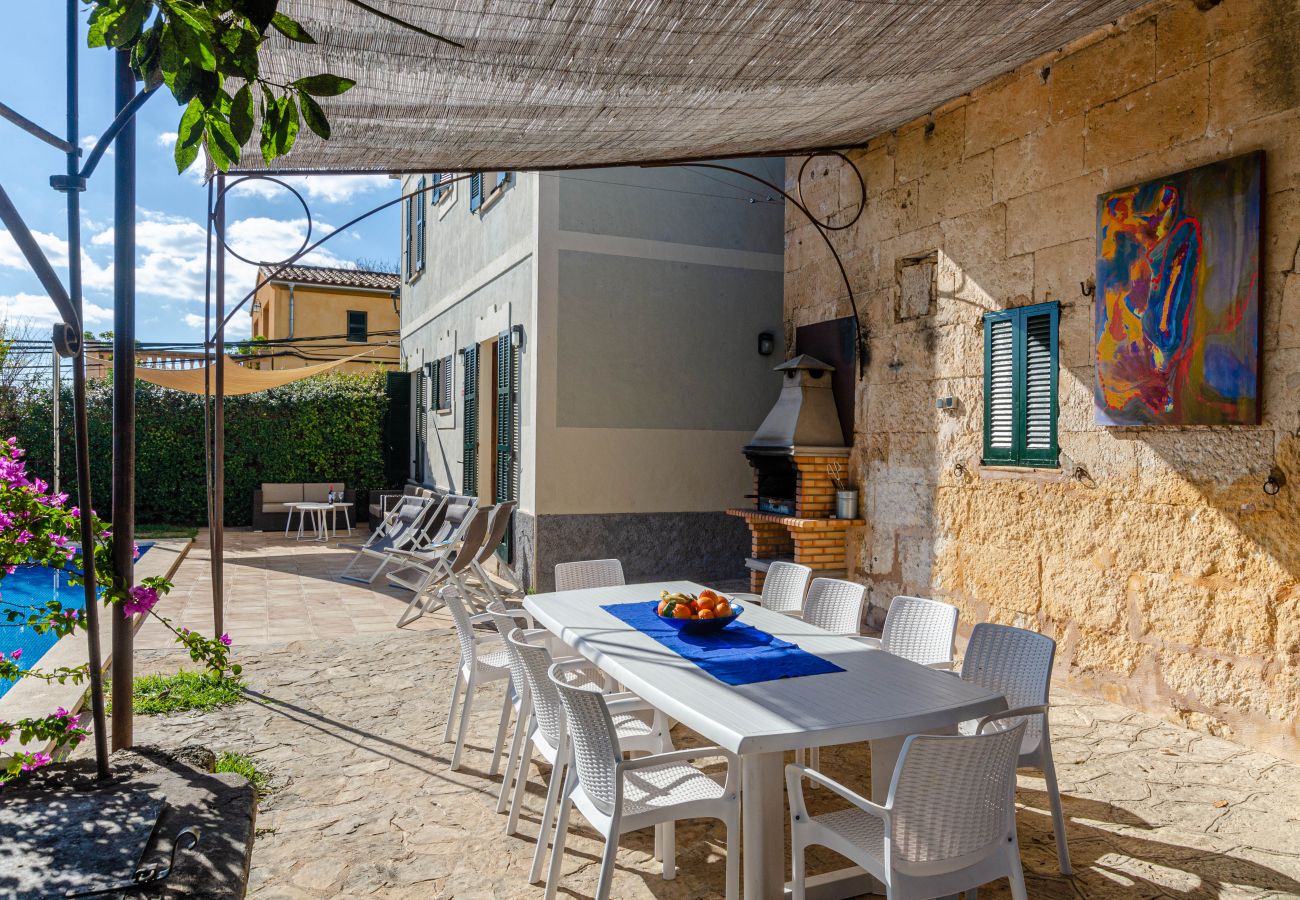 House in Llubi - YourHouse Can Bombarda, spacious villa with private pool