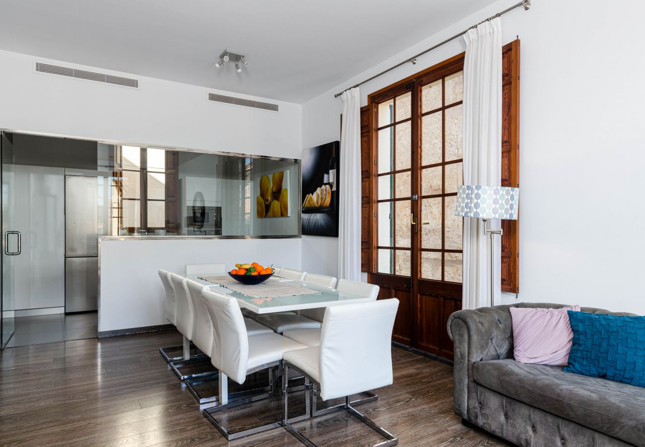 House in Llubi - YourHouse Can Bombarda, spacious villa with private pool