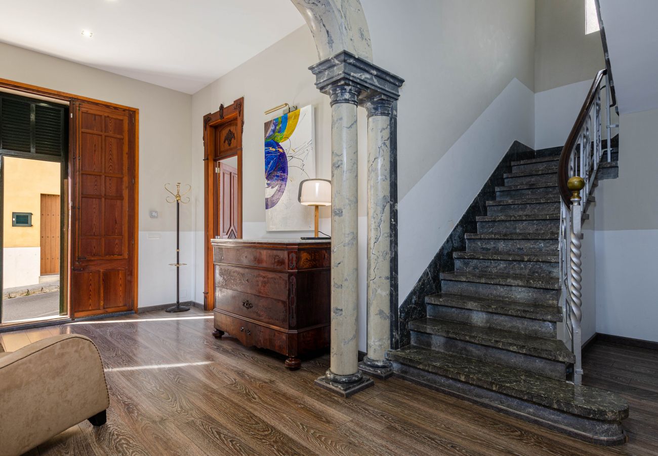House in Llubi - YourHouse Can Bombarda, spacious villa with private pool
