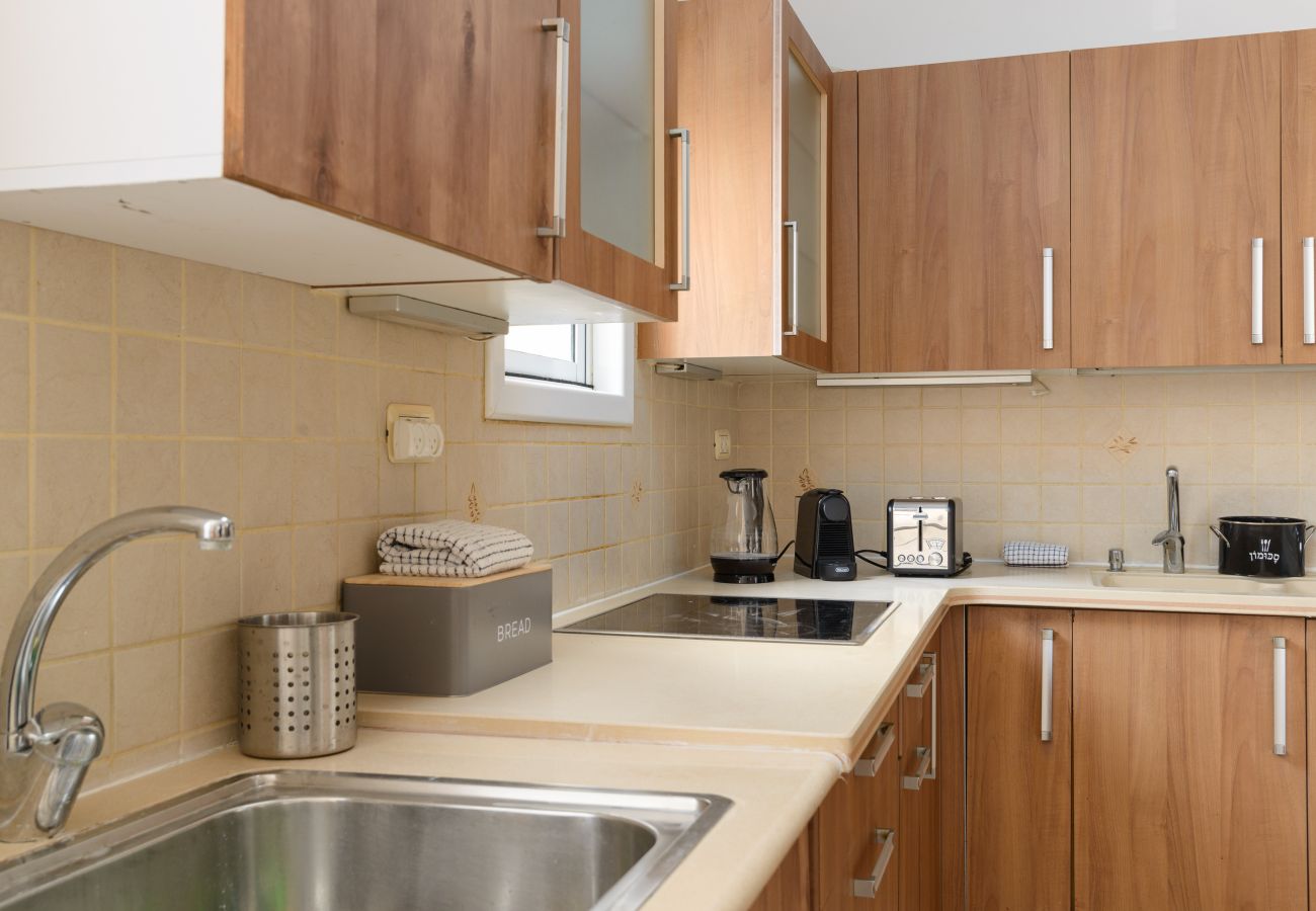 Apartment in Netanya - Bright and Fresh Family Home near Beach by FeelHome