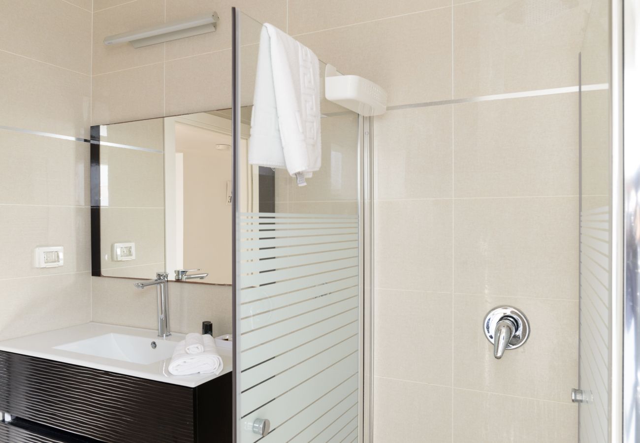 Apartment in Netanya - Bright and Fresh Family Home near Beach by FeelHome
