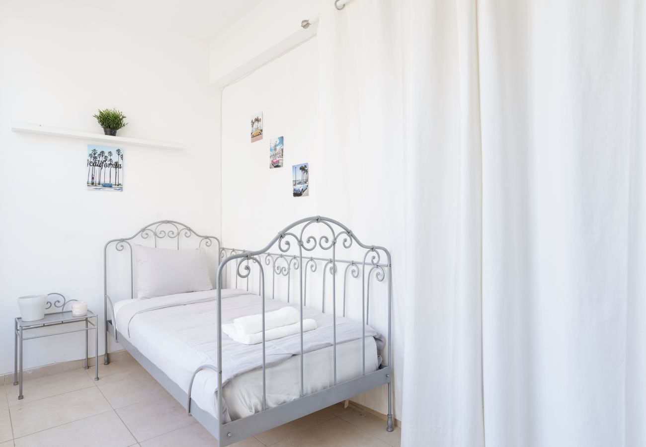 Apartment in Netanya - Bright and Fresh Family Home near Beach by FeelHome