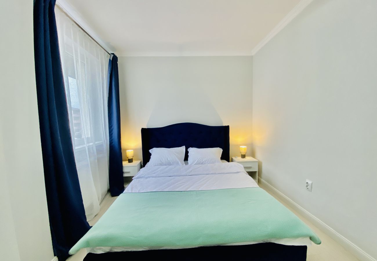 Apartment in Floresti - 2BDR Floresti with Parking in New Building
