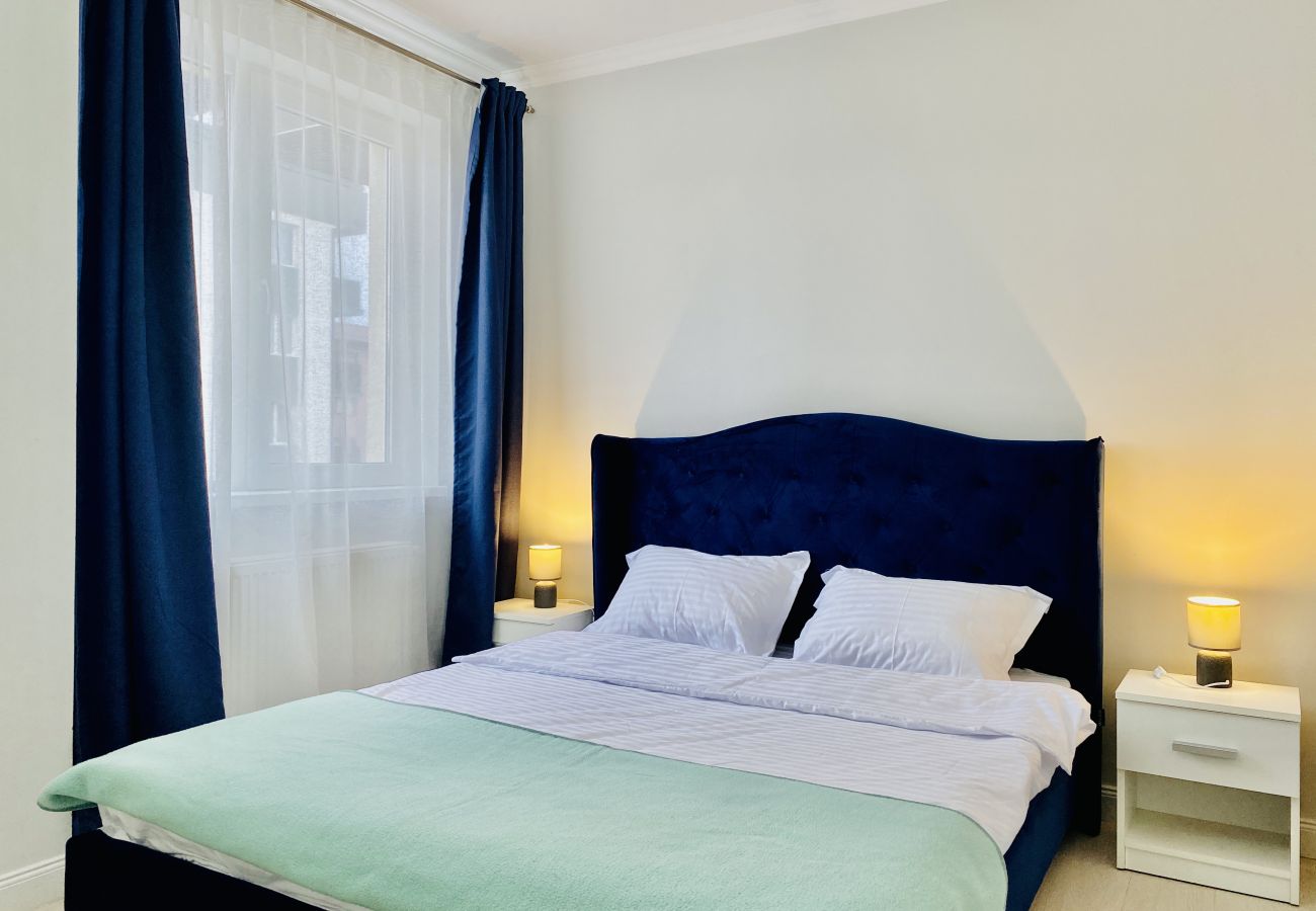 Apartment in Floresti - 2BDR Floresti with Parking in New Building