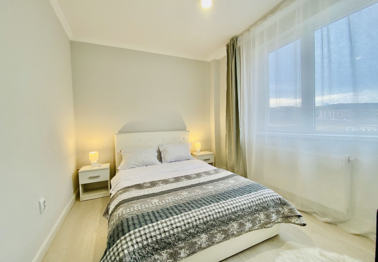 Apartment in Floresti - 2BDR Floresti with Parking in New Building