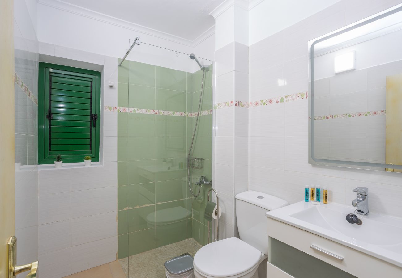 Apartment in San Bartolomé de Tirajana - Lightbooking Las Olas Playa del Ingles