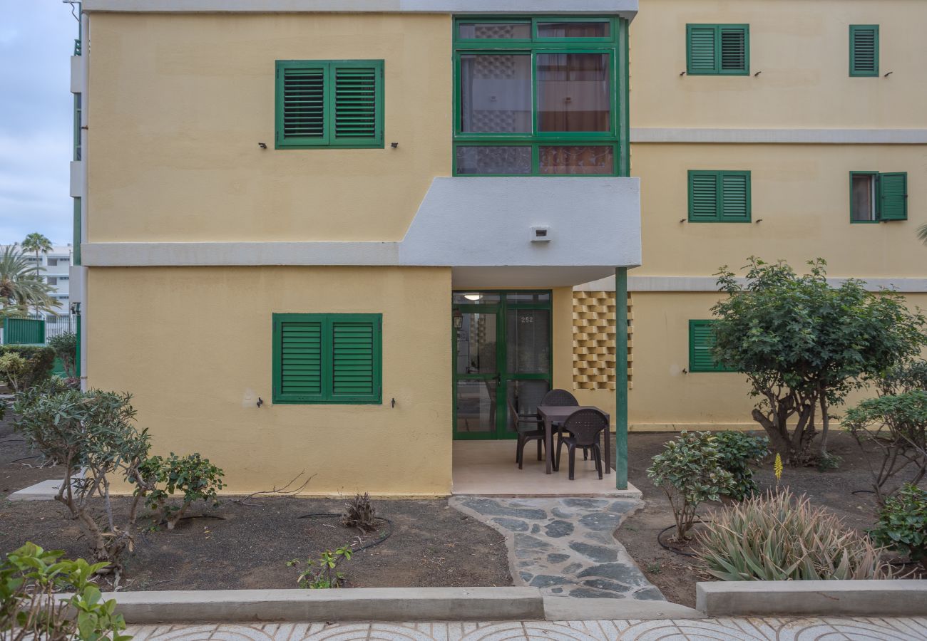 Apartment in San Bartolomé de Tirajana - Lightbooking Las Olas Playa del Ingles