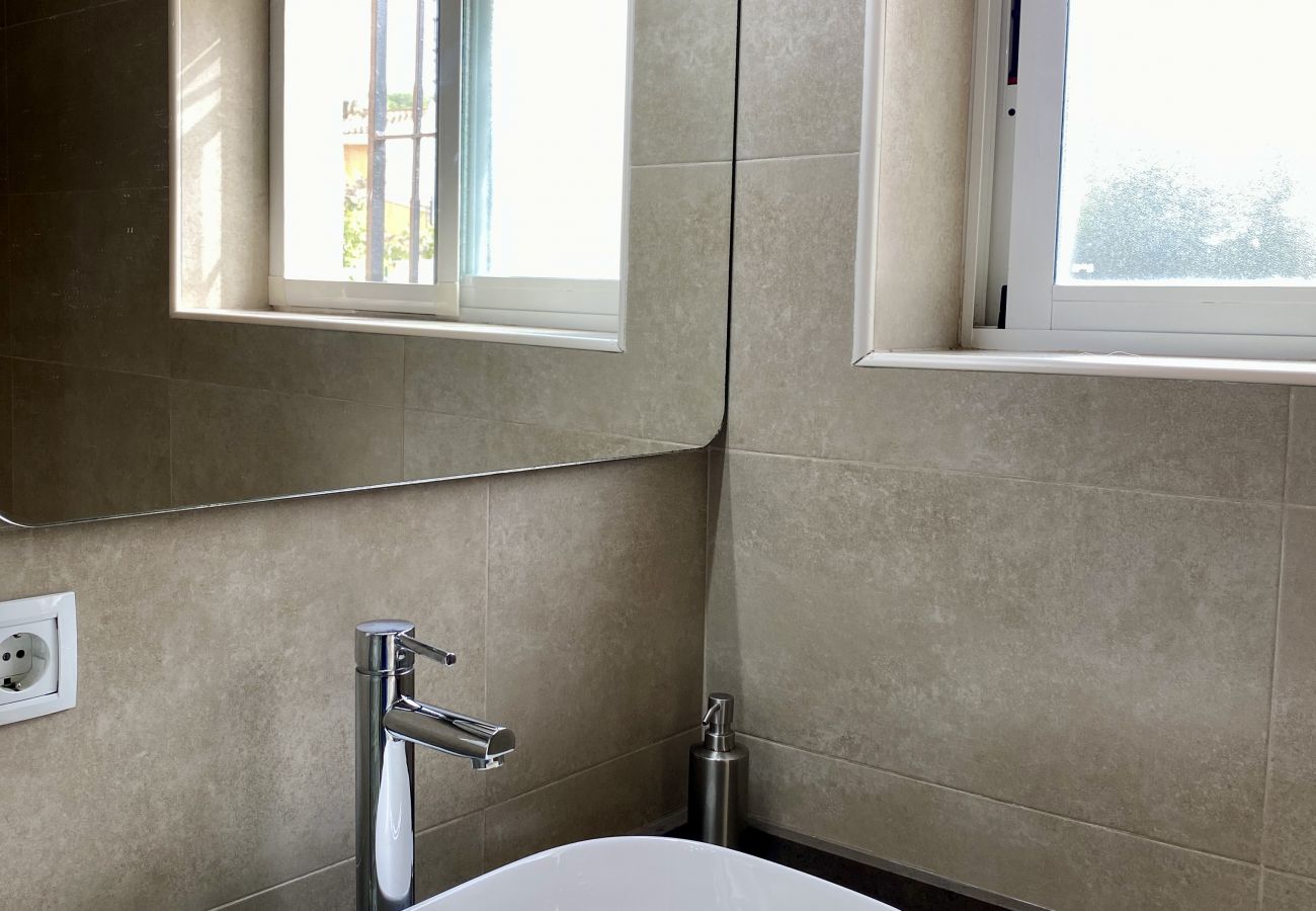 Villa in Denia - VILLA MARILO VYB near the beach