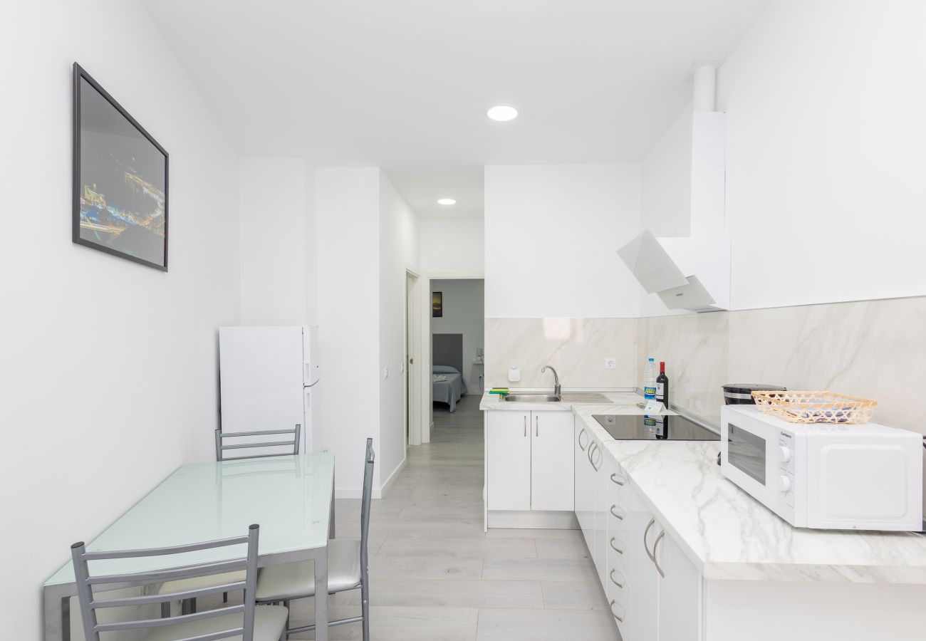 Apartment in Las Palmas de Gran Canaria - Lightbooking 7 Palmas Estadio - Gran Canaria Arena