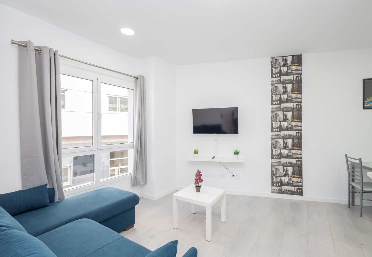 Apartment in Las Palmas de Gran Canaria - Lightbooking 7 Palmas Estadio - Gran Canaria Arena