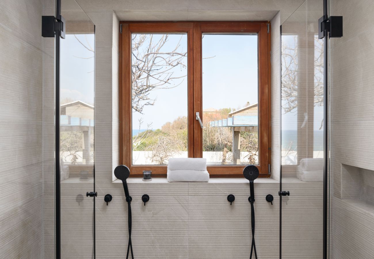 Villa in Beit Yanai - MAMAD Ultimate Luxury Villa & Wild Beach by FeelHome