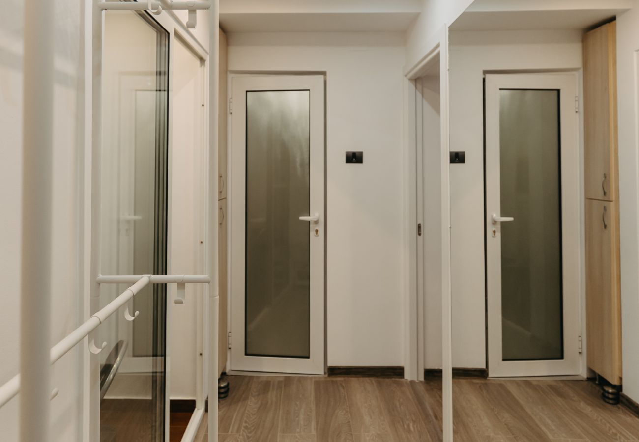 Apartment in Arad - 1BDR Central Apartment in Arad