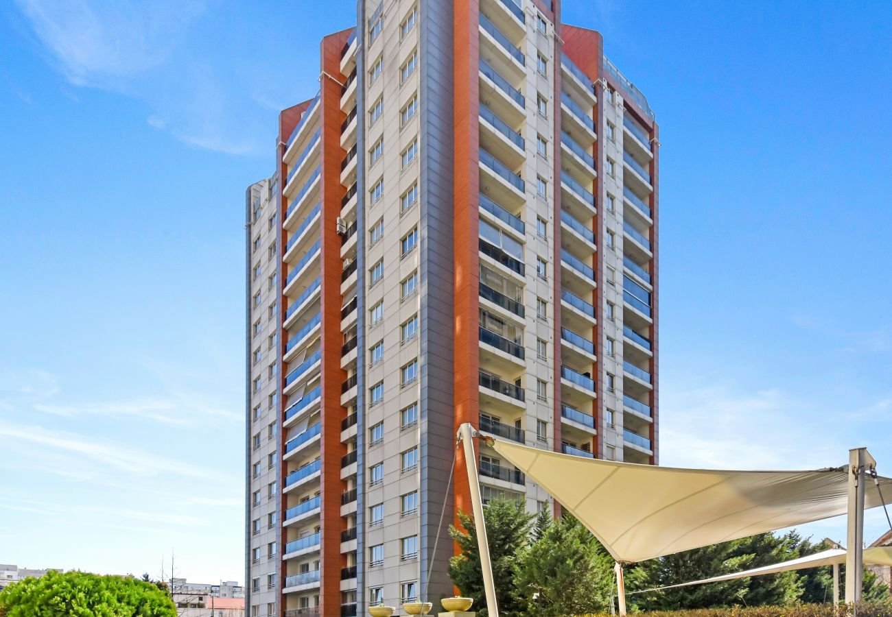 Studio in Bucharest - InCity Charming Studio