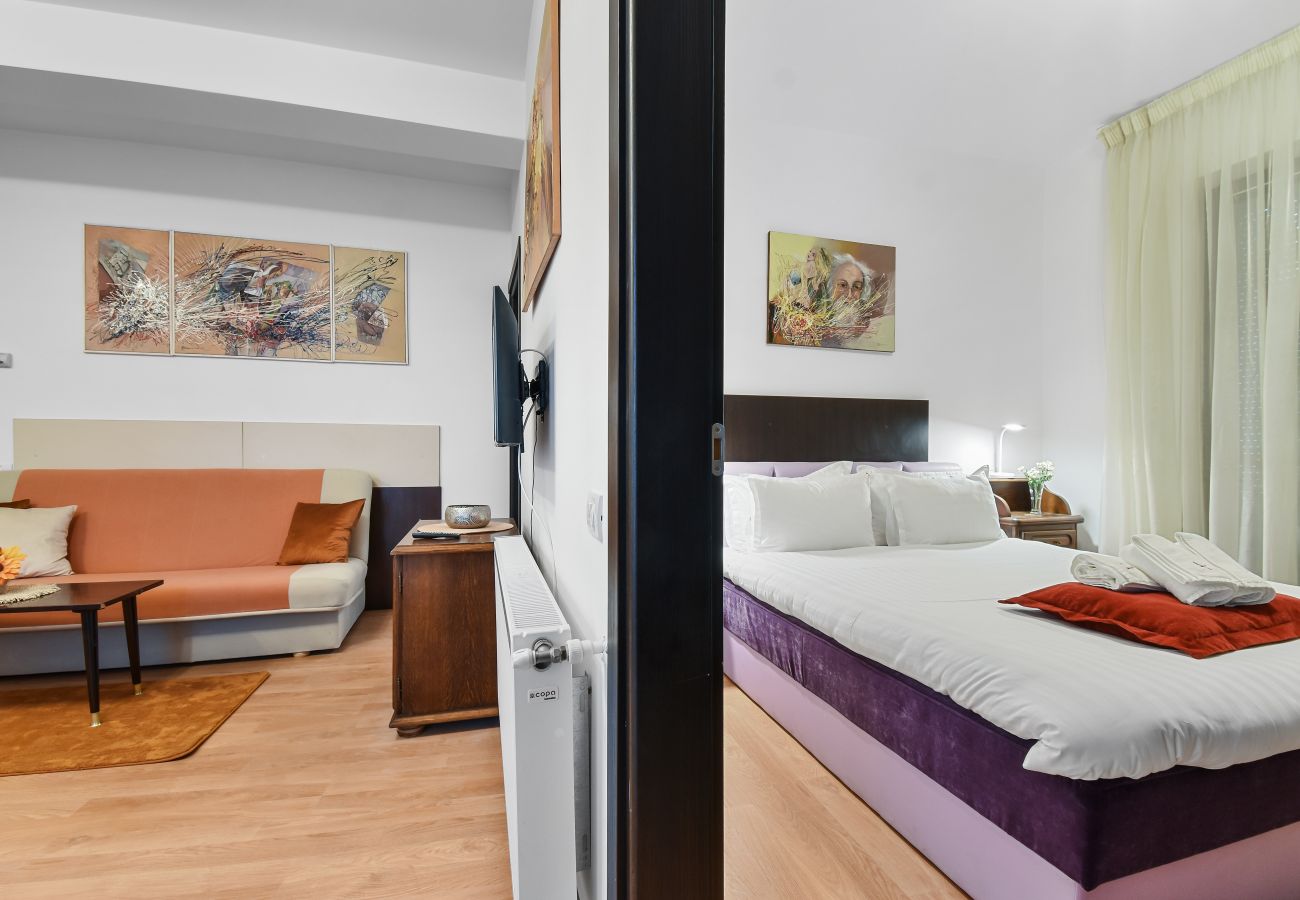 Apartment in Bucharest - Sabinelor 2BDR with two balcony