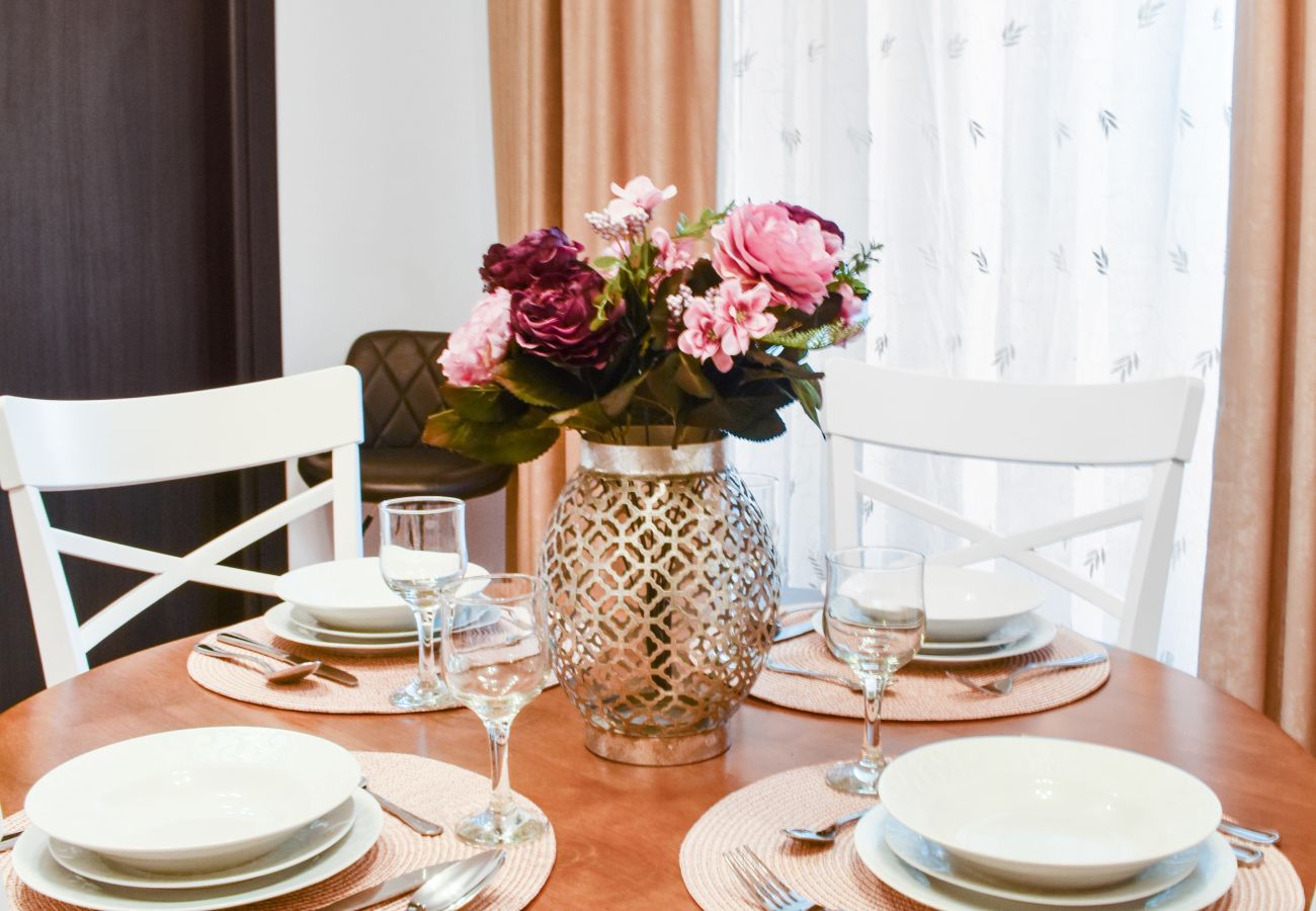 Apartment in Bucharest - Sabinelor 2BDR with two balcony