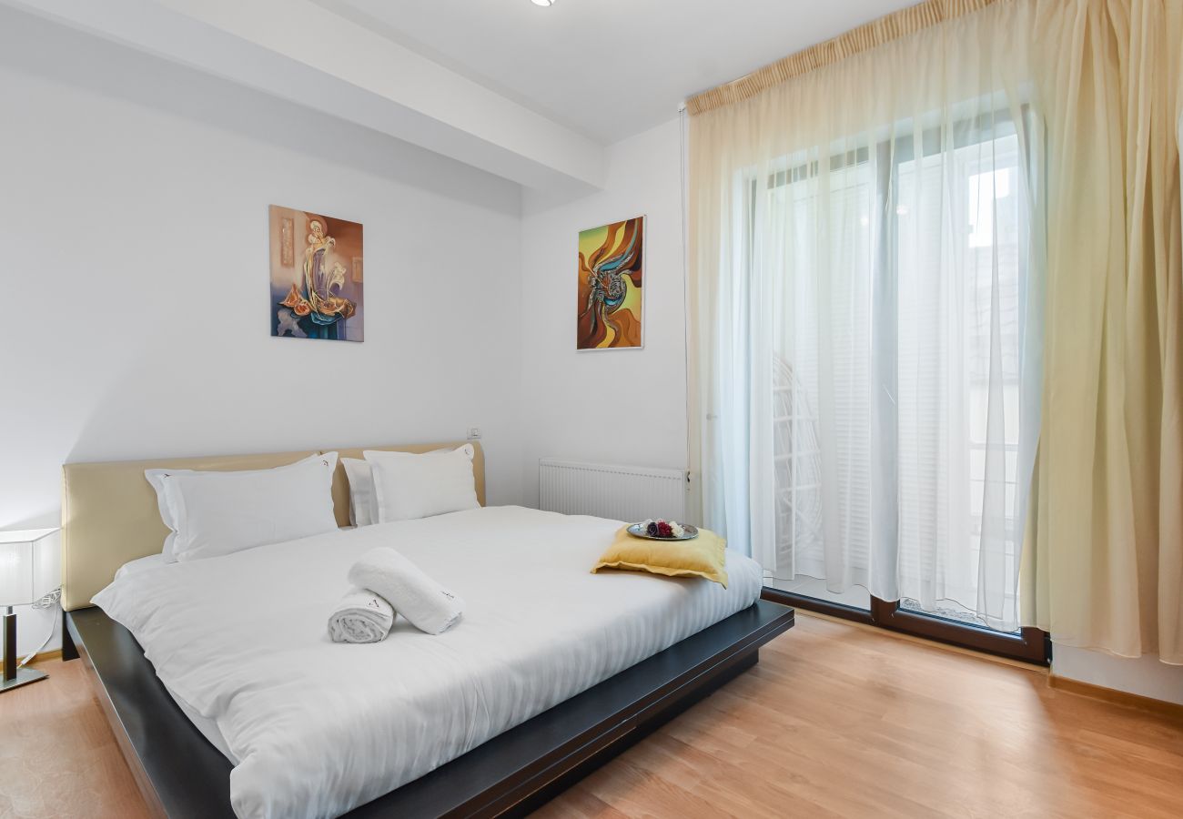 Apartment in Bucharest - Sabinelor 2BDR with two balcony