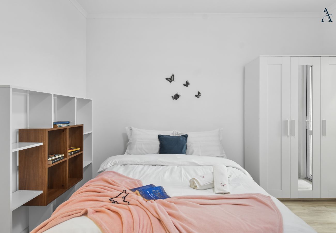 Studio in Chiajna - CES Studio in Avangarden City