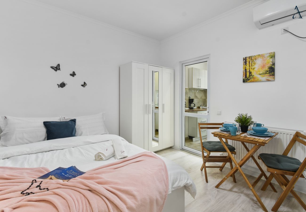Studio in Chiajna - CES Studio in Avangarden City
