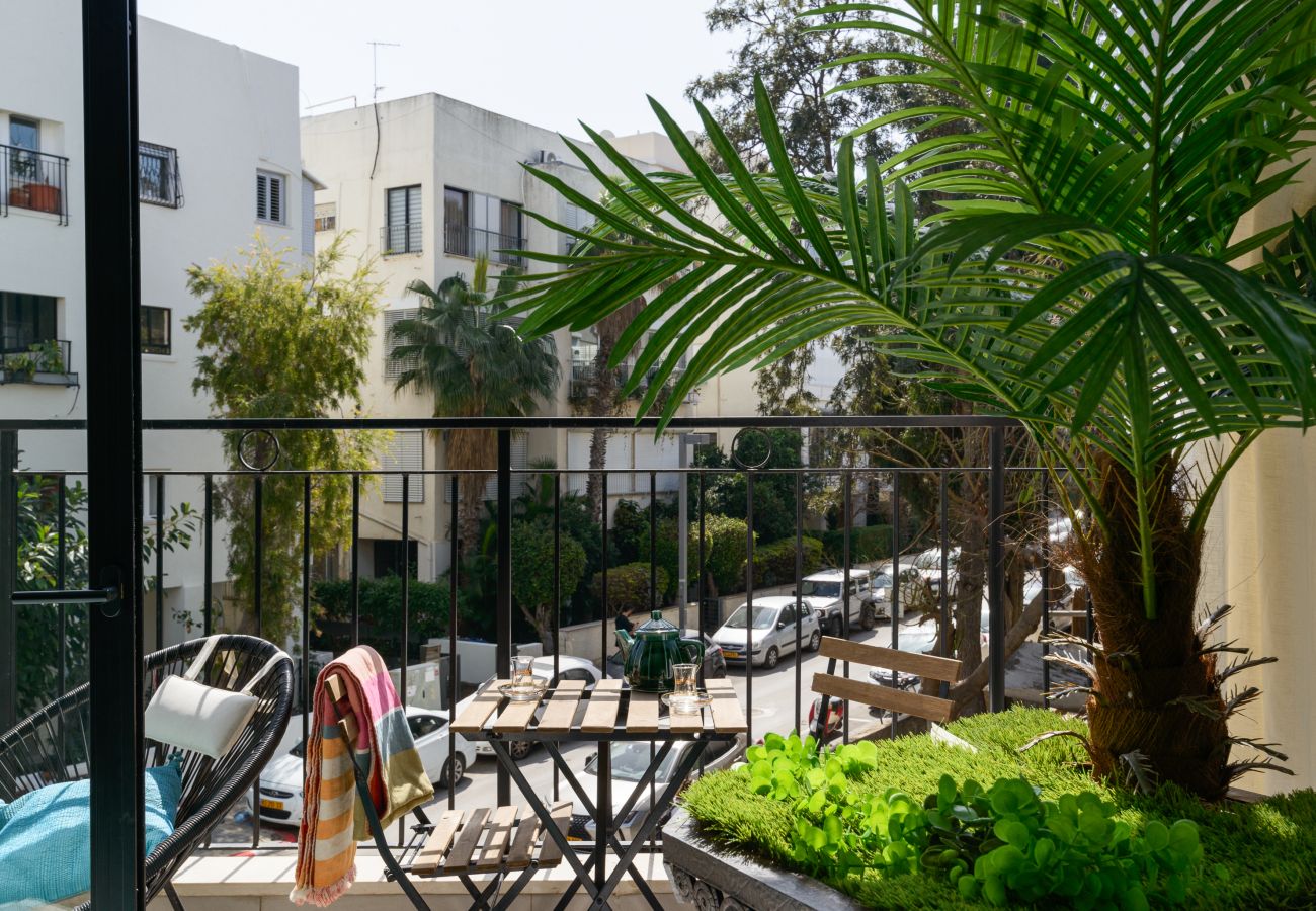 Apartment in Tel Aviv - Jaffa - New Design & Sunny Balcony in City Center by FeelHome