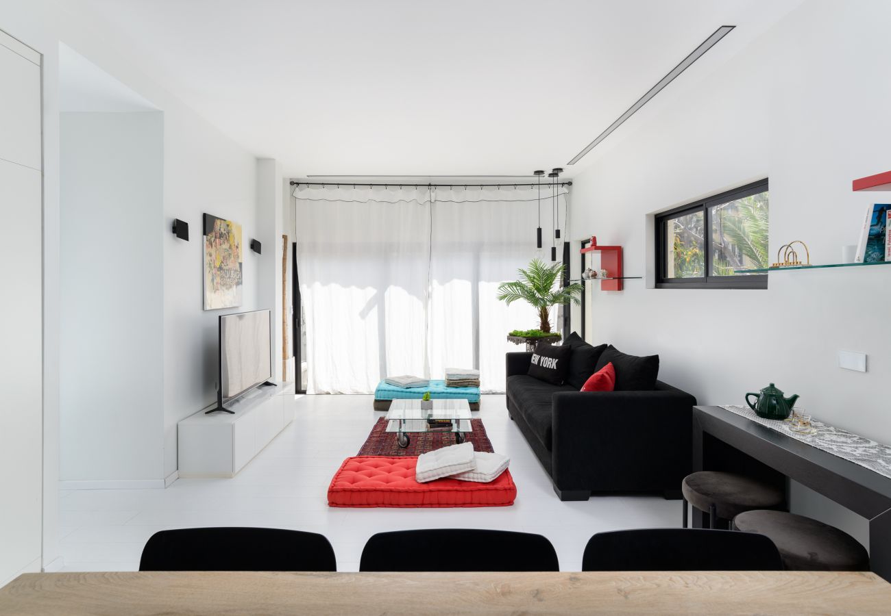 Apartment in Tel Aviv - Jaffa - New Design & Sunny Balcony in City Center by FeelHome