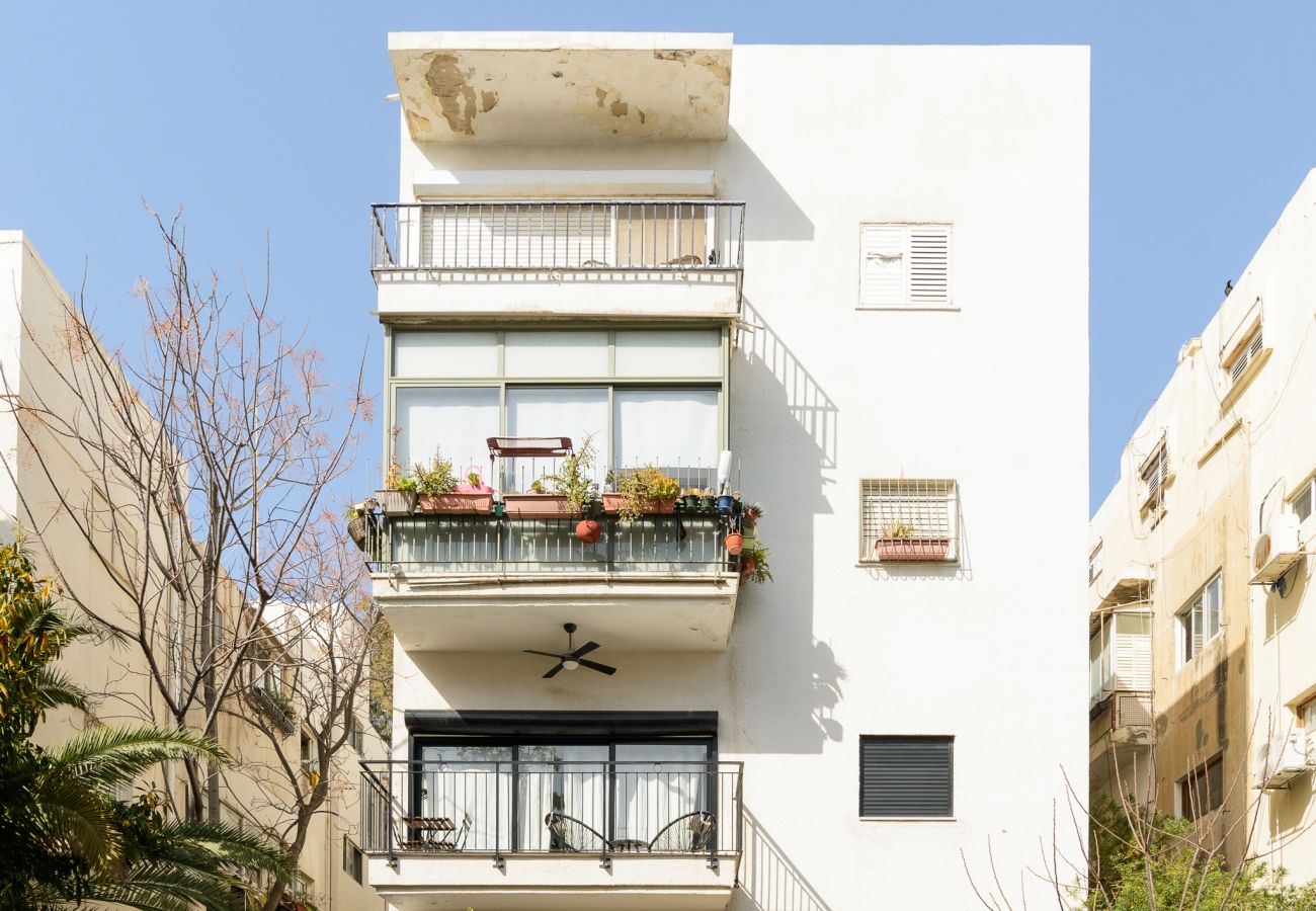Apartment in Tel Aviv - Jaffa - New Design & Sunny Balcony in City Center by FeelHome