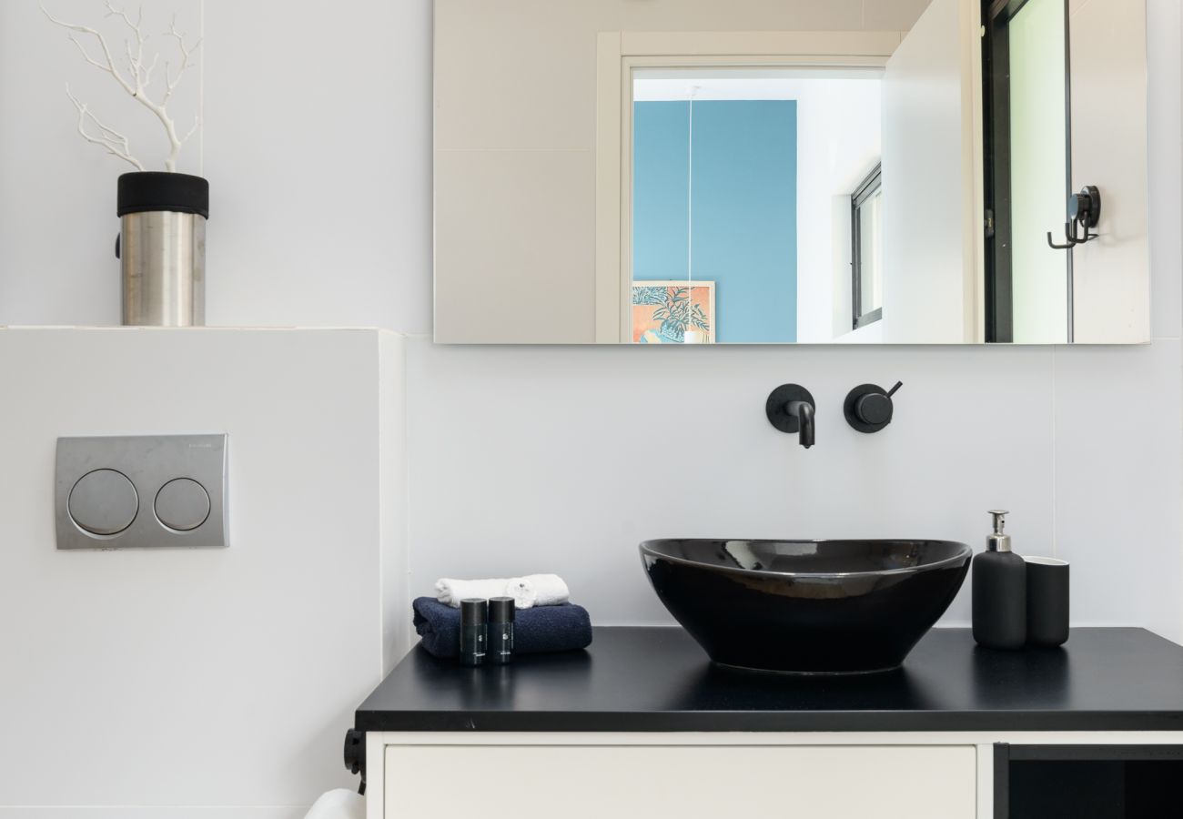 Apartment in Tel Aviv - Jaffa - New Design & Sunny Balcony in City Center by FeelHome
