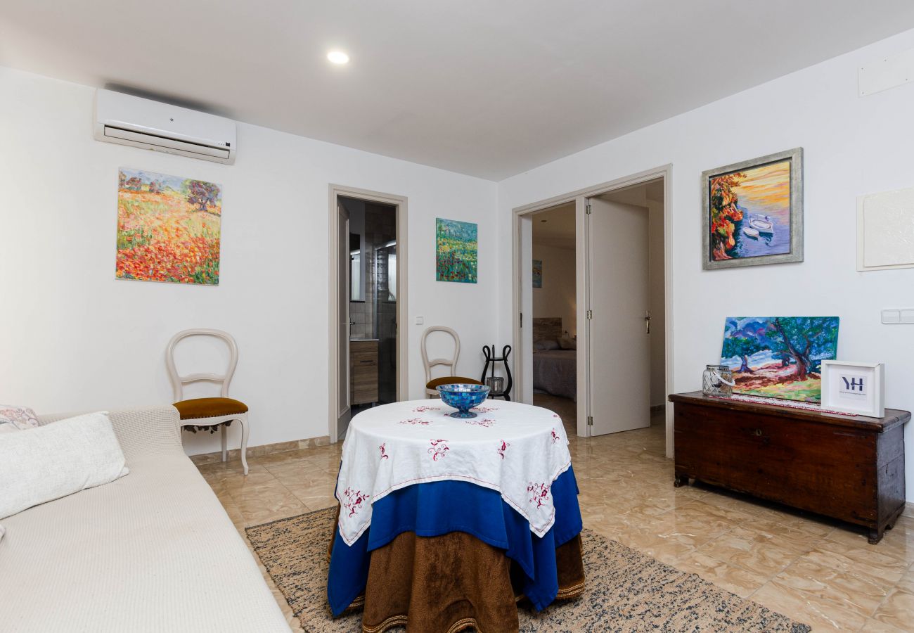 Apartment in Porreres - YouHouse Ca Na Mosseta, cozy apartment for 2-3 guests