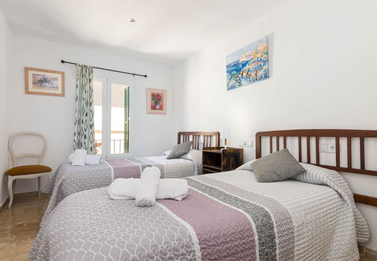 Apartment in Porreres - YouHouse Ca Na Mosseta, cozy apartment for 2-3 guests