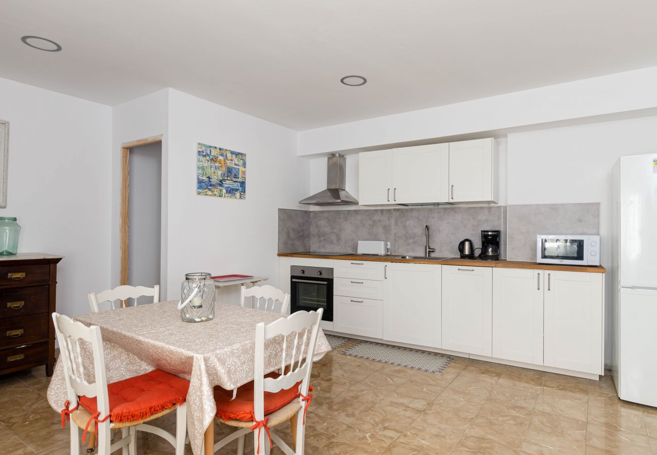 Apartment in Porreres - YouHouse Ca Na Mosseta, cozy apartment for 2-3 guests