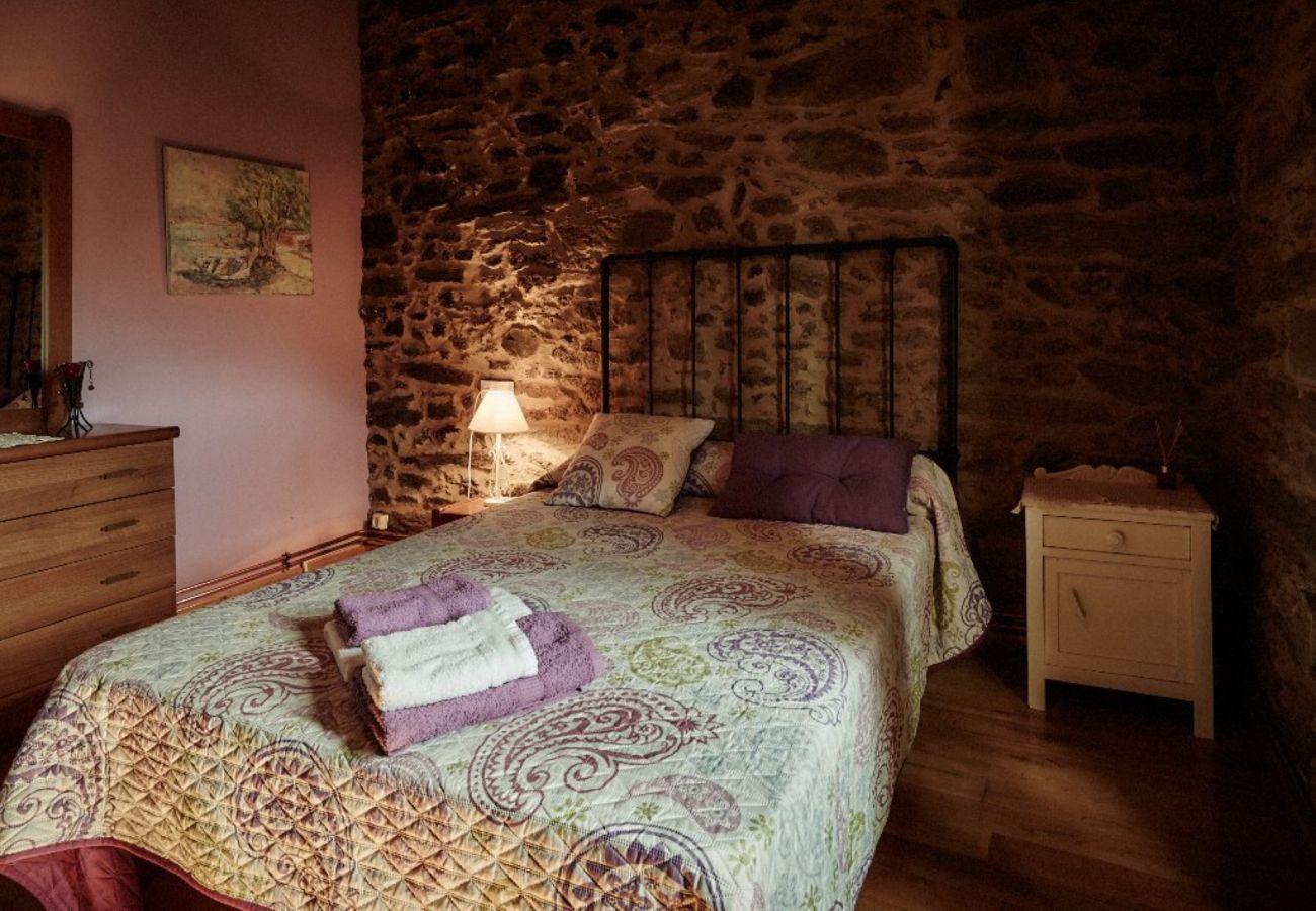 Cottage in Sober - Rural house with barbecue in Doade, Galicia, YourHouse Casa Ruperto