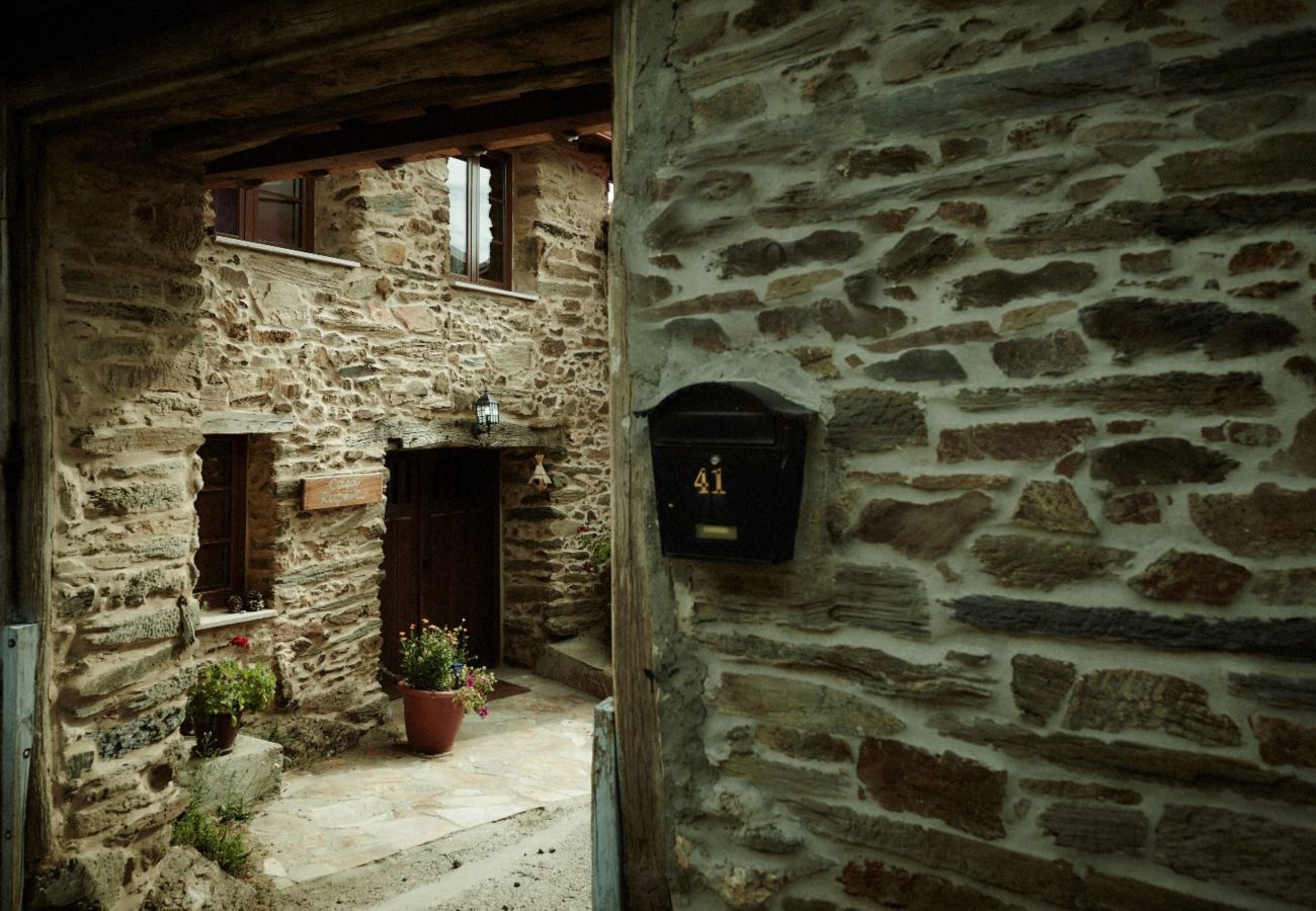 Cottage in Sober - Rural house with barbecue in Doade, Galicia, YourHouse Casa Ruperto