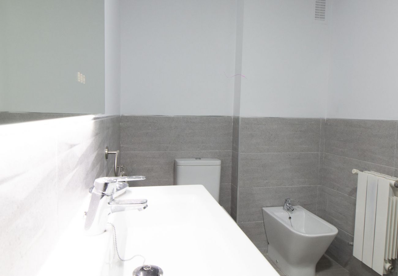 Apartment in Granada - Lightbooking Plaza de Toros Granada