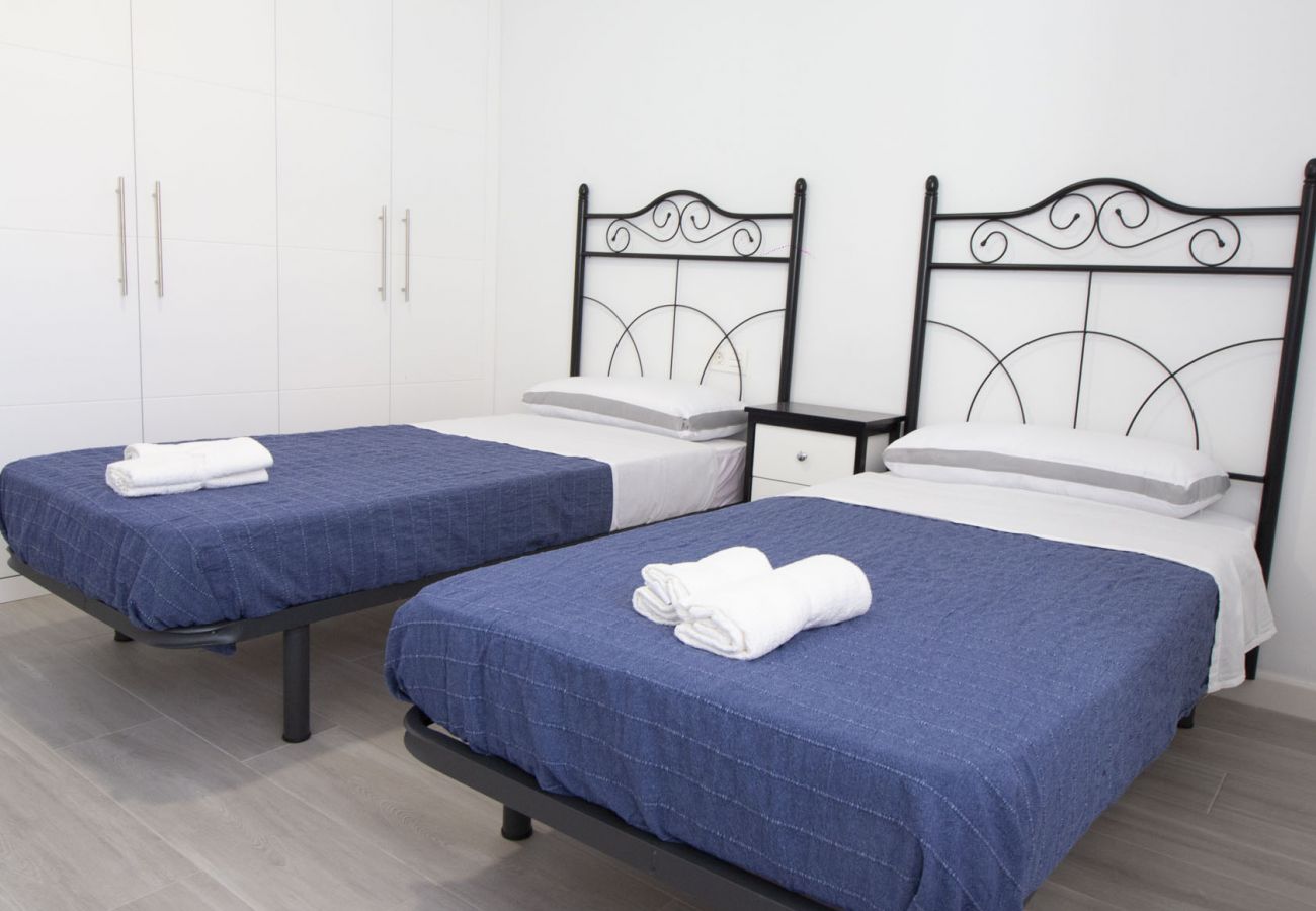 Apartment in Granada - Lightbooking Plaza de Toros Granada