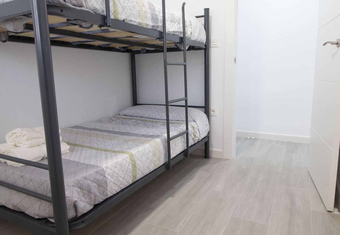 Apartment in Granada - Lightbooking Plaza de Toros Granada
