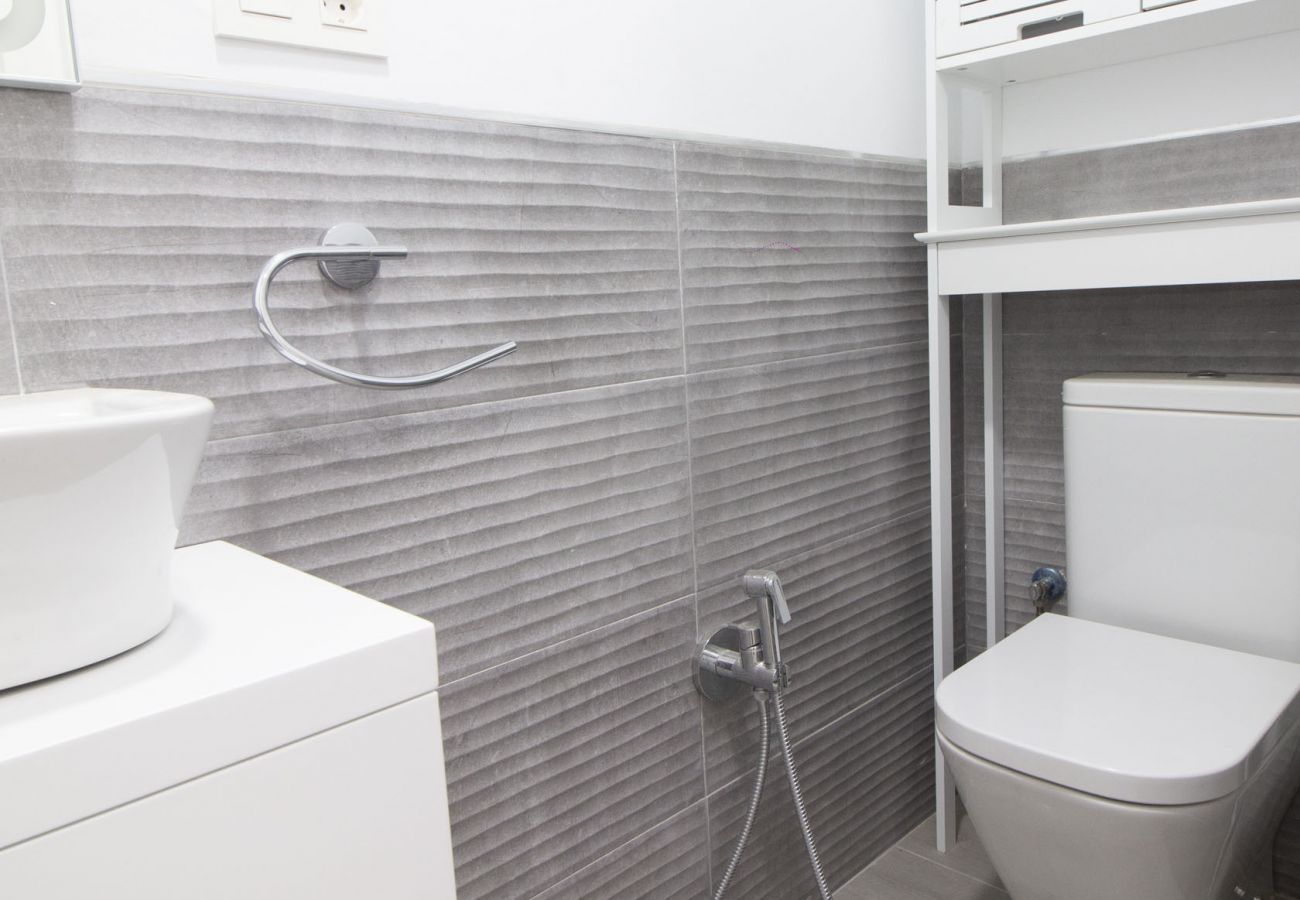 Apartment in Granada - Lightbooking Plaza de Toros Granada