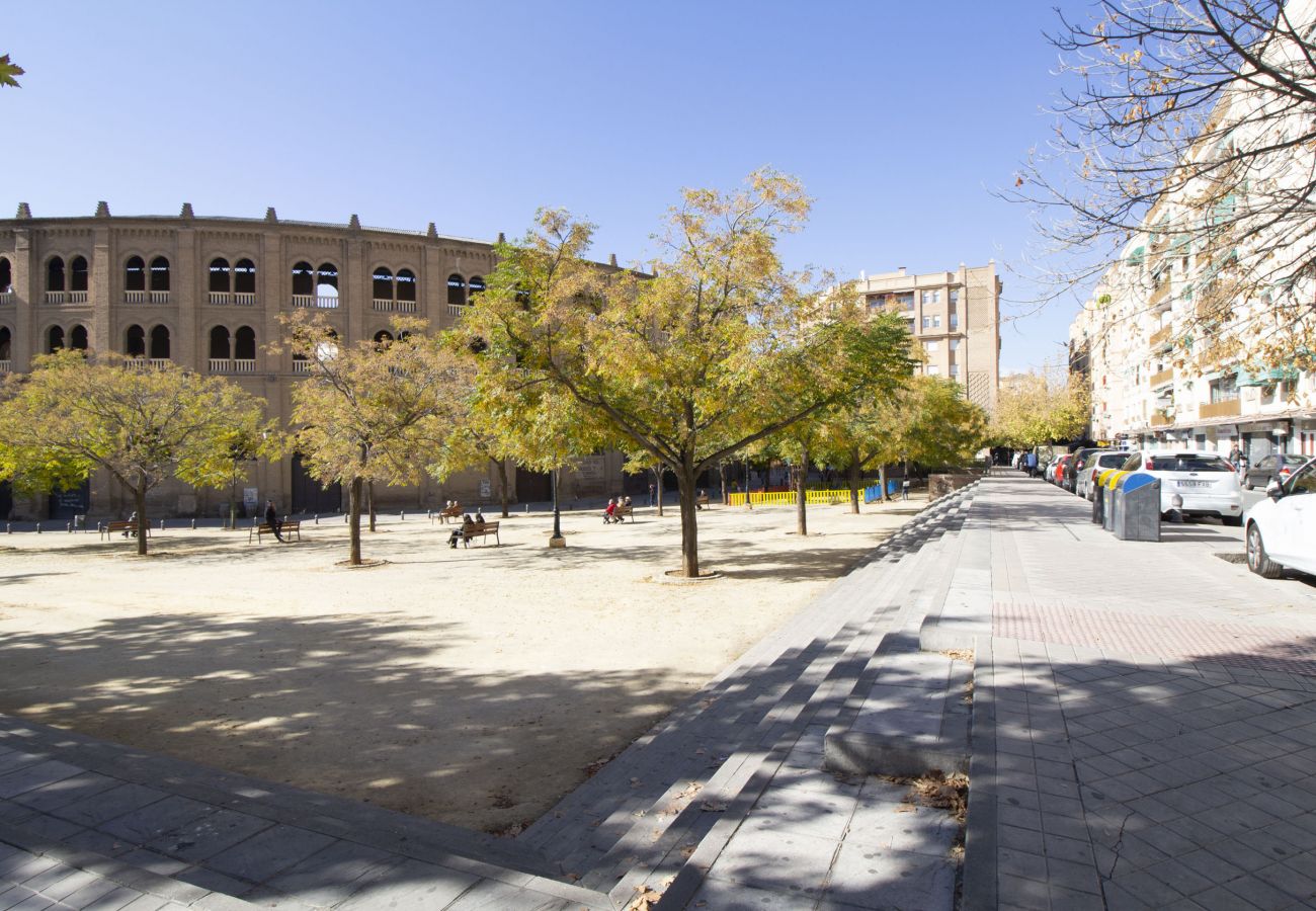 Apartment in Granada - Lightbooking Plaza de Toros Granada