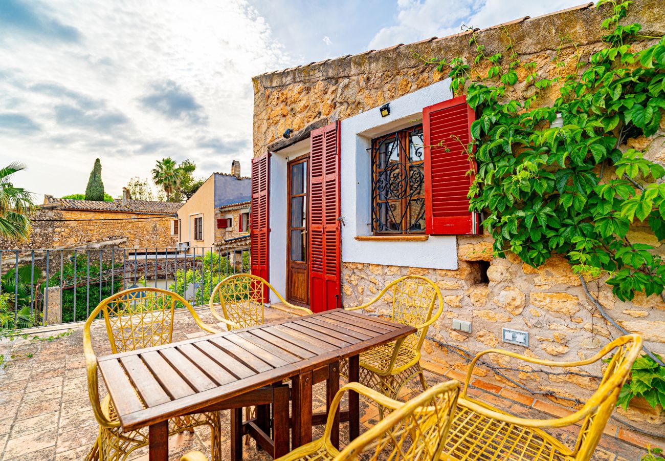 Villa in Consell - Villa Cas Cosinet by PriorityVillas