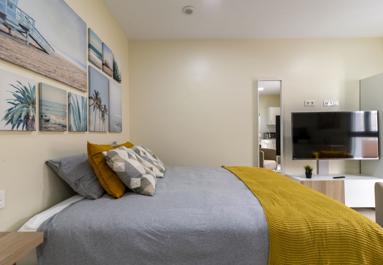 Studio in Las Palmas de Gran Canaria - Nuevos Lightbooking Livian Suites Las Palmas