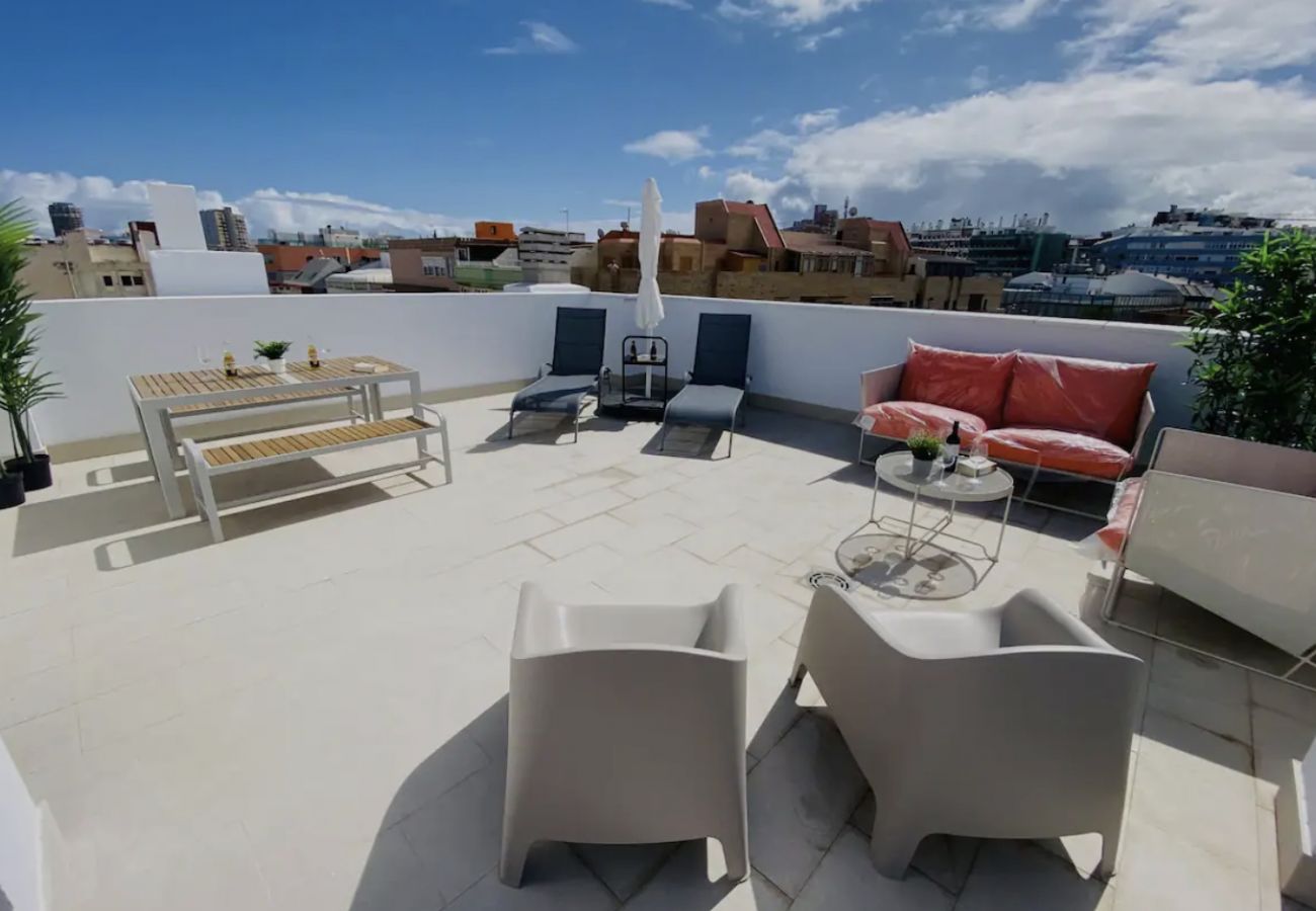 Studio in Las Palmas de Gran Canaria - Nuevos Lightbooking Livian Suites Las Palmas