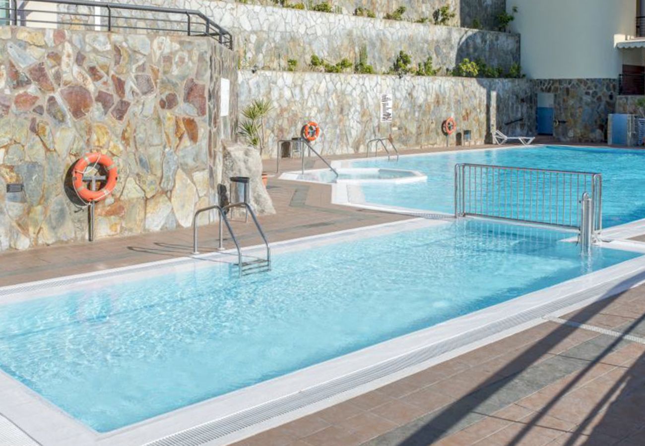 Townhouse in Mogán - Lightbooking Puerto Rico Residencial El Valle
