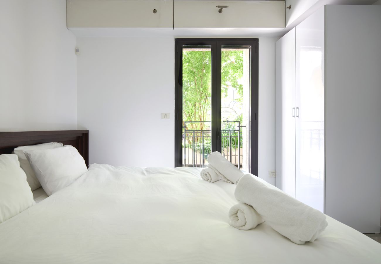 Apartment in Jerusalem - 2 BR next to Old City with Patio by FeelHome