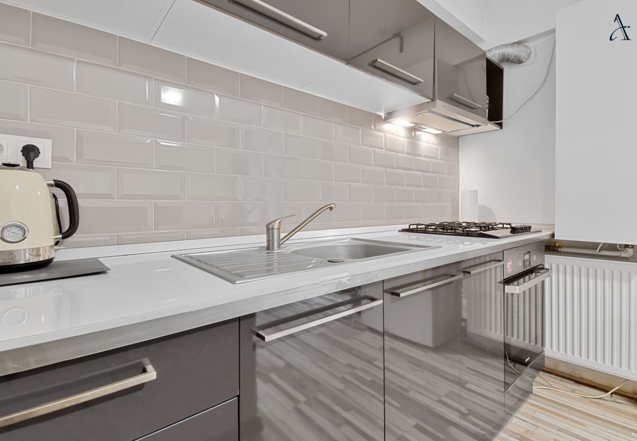 Studio in Otopeni -  Studio Apartment by homestay.ro